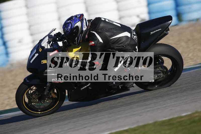 /Archiv-2024/02 29.01.-02.02.2024 Moto Center Thun Jerez/Gruppe schwarz-black/91